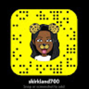 Meet your Posher, Dominique